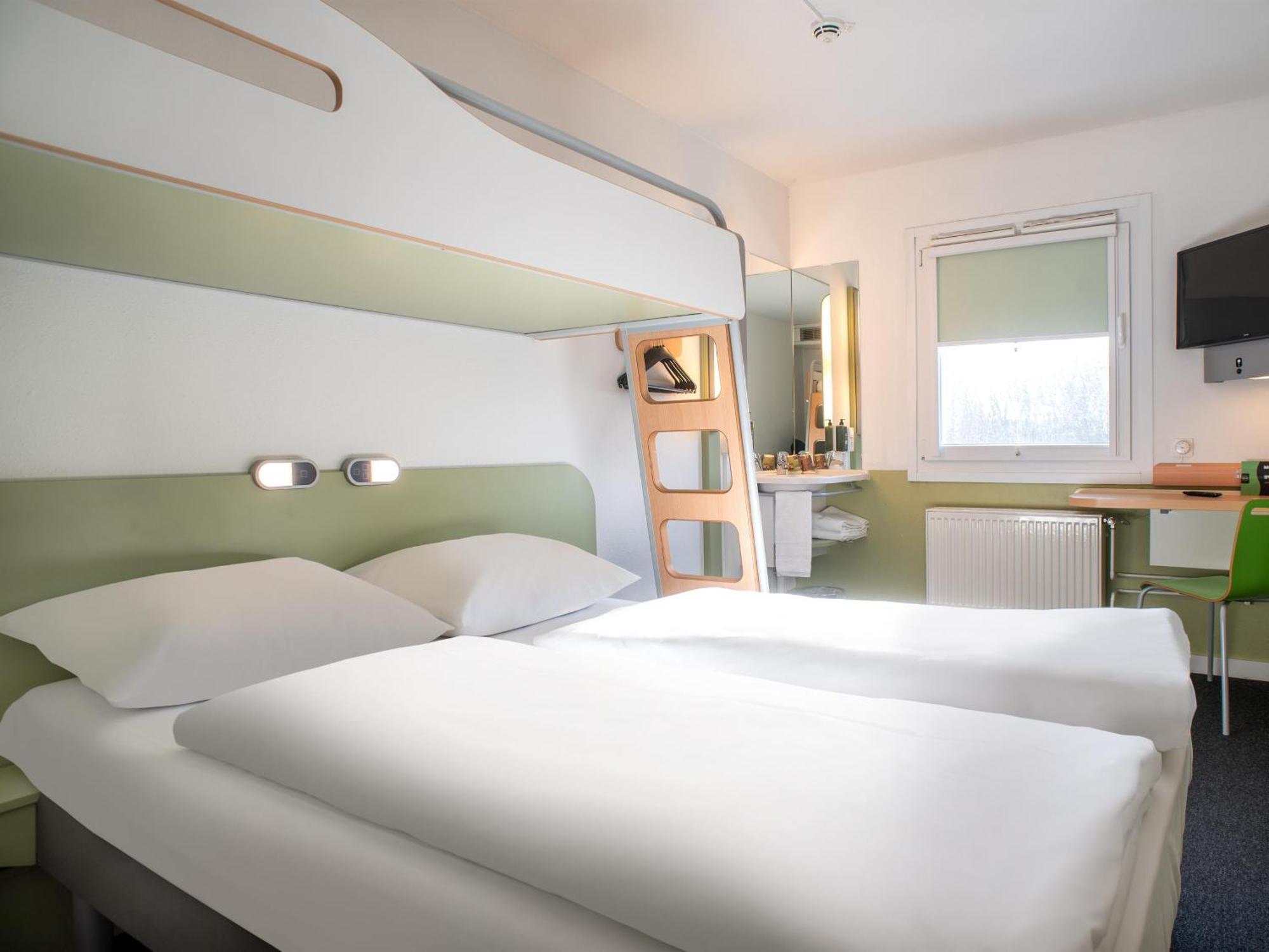ibis budget Dueren West Buitenkant foto