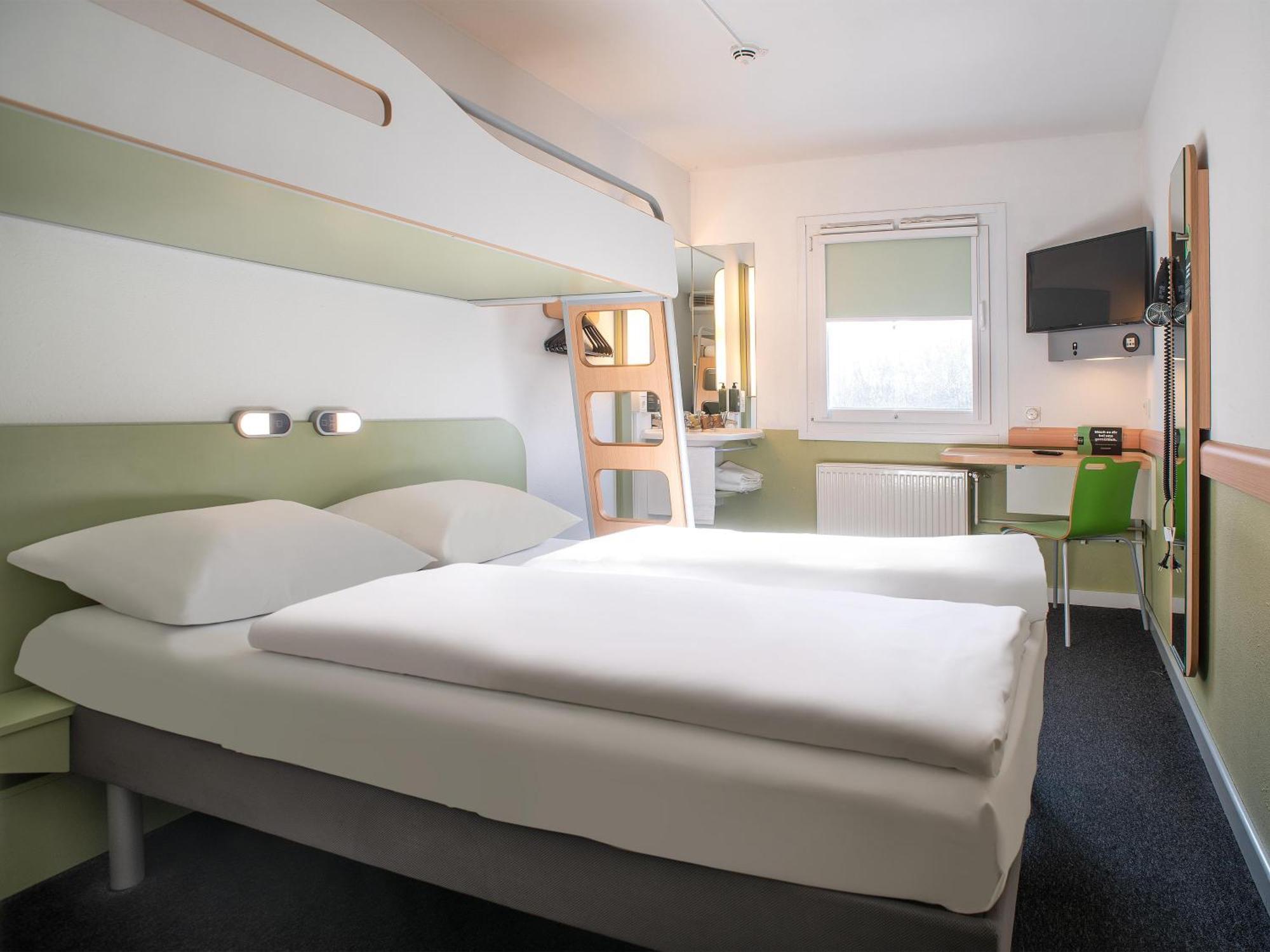ibis budget Dueren West Buitenkant foto