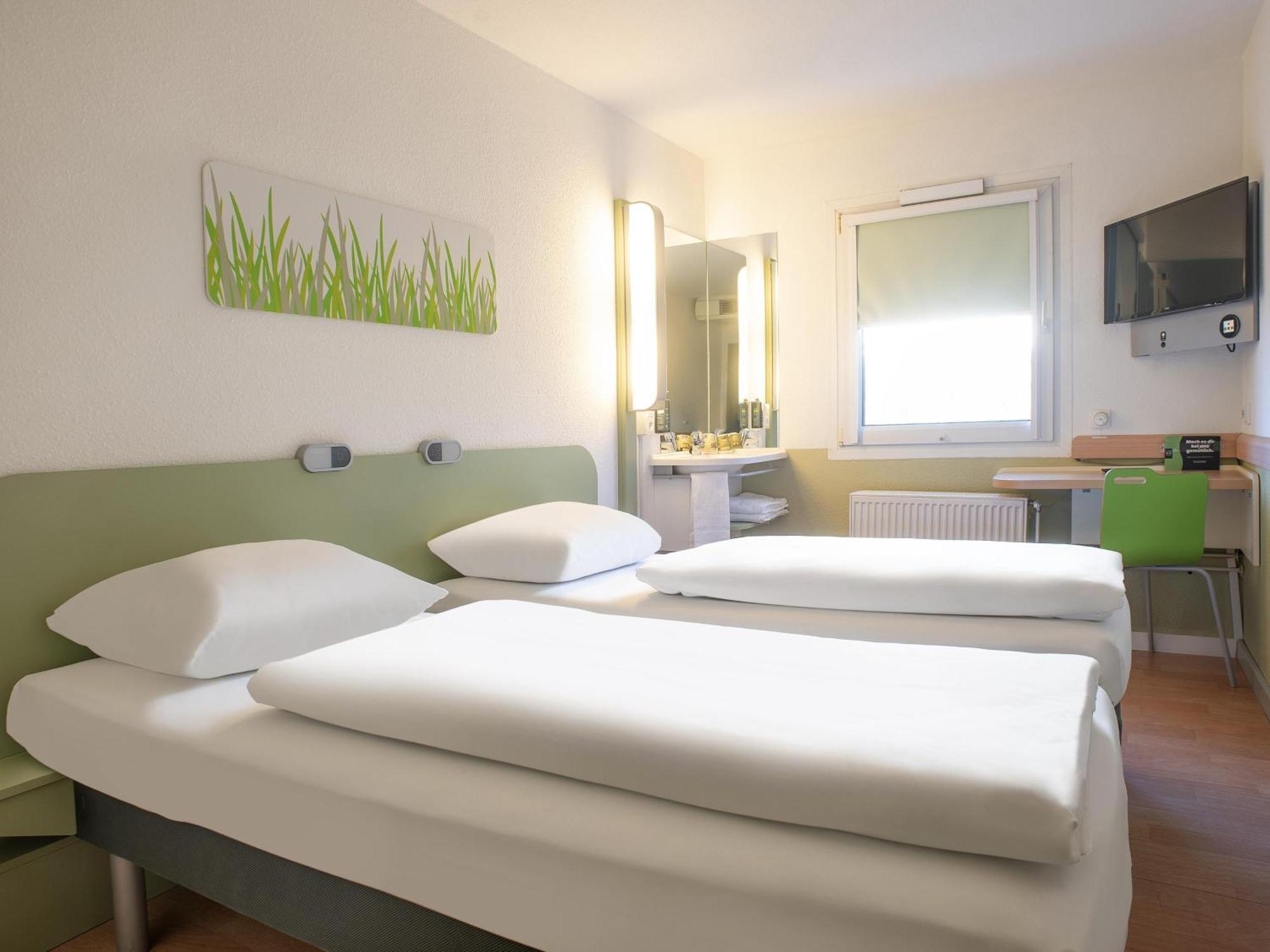 ibis budget Dueren West Buitenkant foto